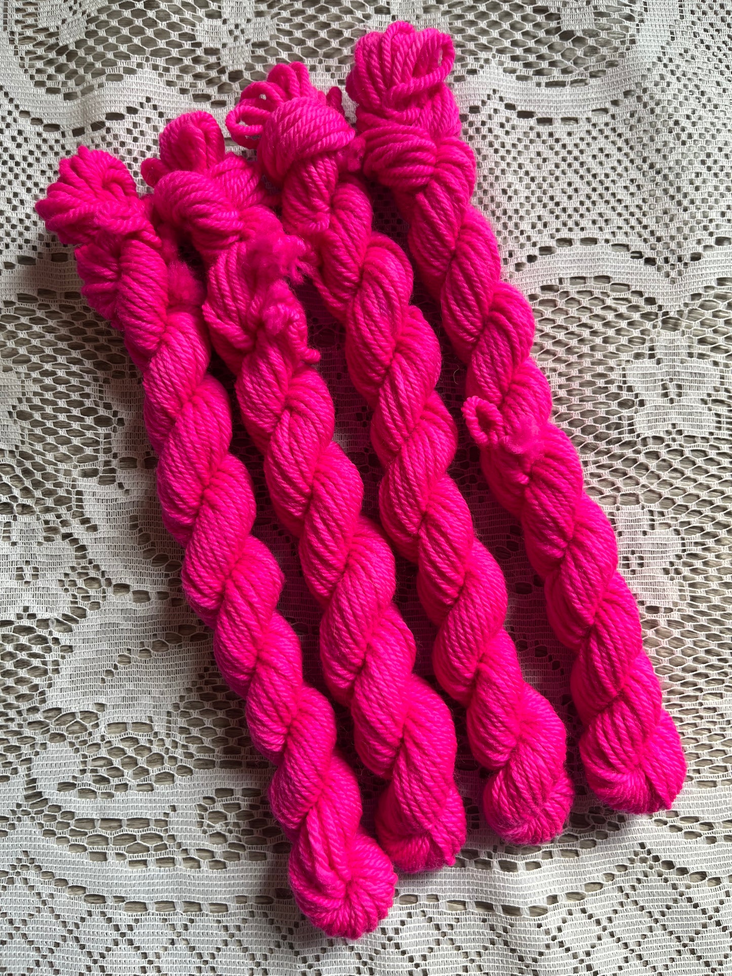 Neon minis #2❀ 10g merino/nylon